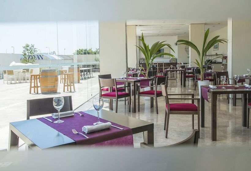 هتل Xon's Valencia