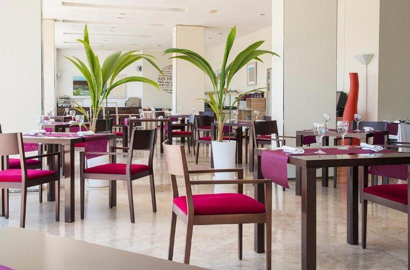 هتل Xon's Valencia