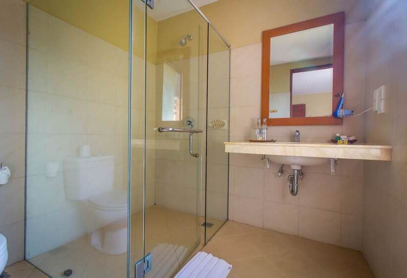 Kuta Puri Bungalows Villas And Resort