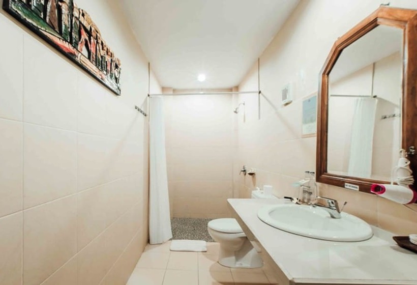 Kuta Puri Bungalows Villas And Resort