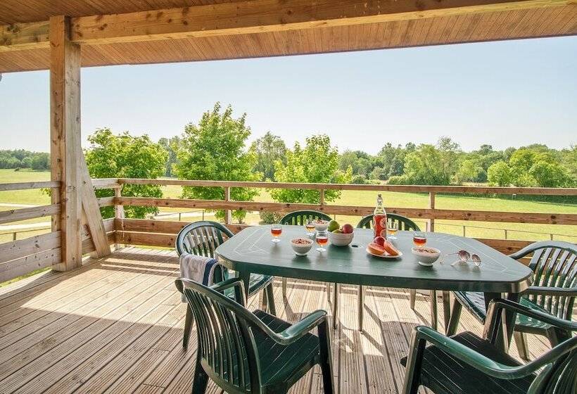 Pierre & Vacances Résidence Les Rives De La Seugne