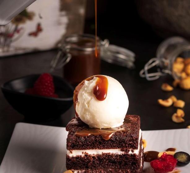 Radisson Blu Hotel, Muscat