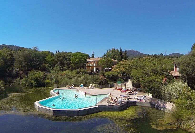 אתר נופש Residence Pierre & Vacances Les Restanques Du Golfe De Sainttropez