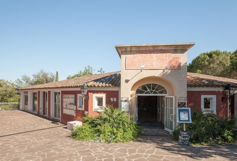 אתר נופש Residence Pierre & Vacances Les Restanques Du Golfe De Sainttropez