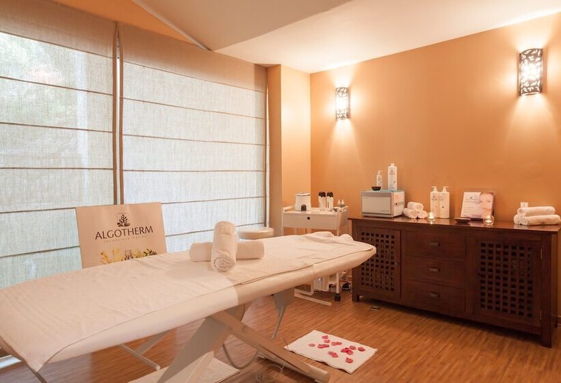 אתר נופש Residence Pierre & Vacances Les Restanques Du Golfe De Sainttropez