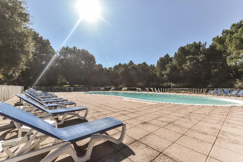 리조트 Résidence Pierre & Vacances Le Domaine De Pinsolle