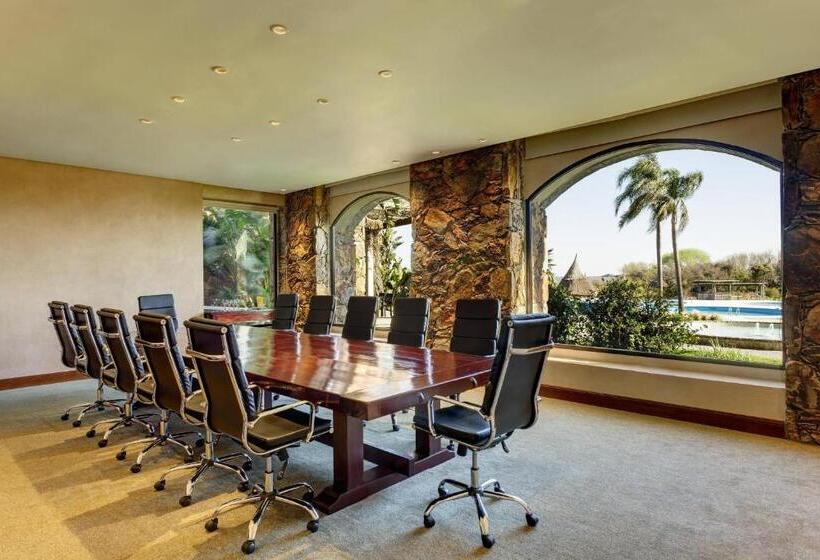 Sheraton Colonia Golf & Spa Resort