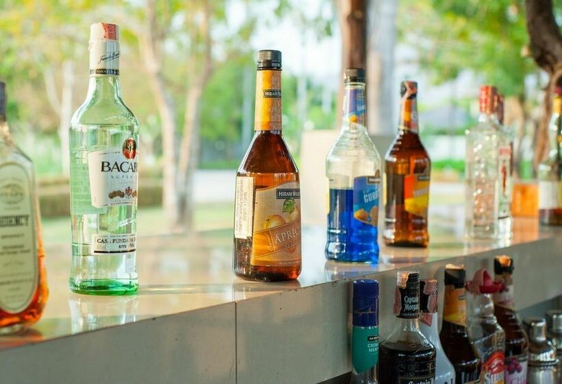 Aka Resort & Spa Hua Hin