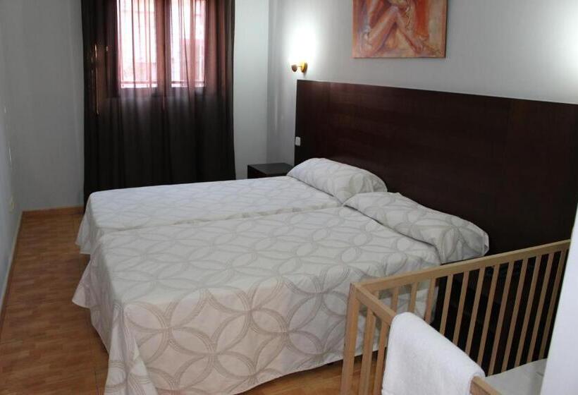 Apartahotel Villa De Parla