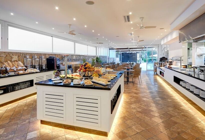 Apartamentos Cala d'Or Playa