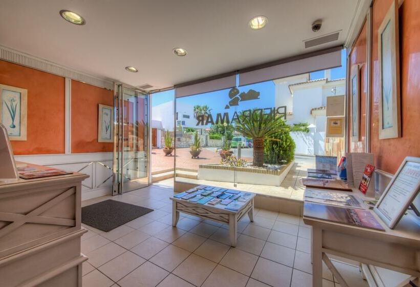 Apartamentos Piedramar