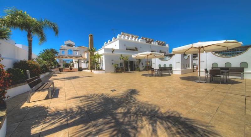 Apartamentos Piedramar