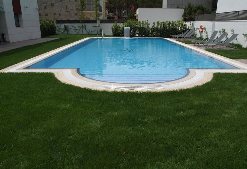 Apartamentos Royal Marina Gardens