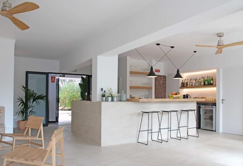 Aparthotel Niu D´aus