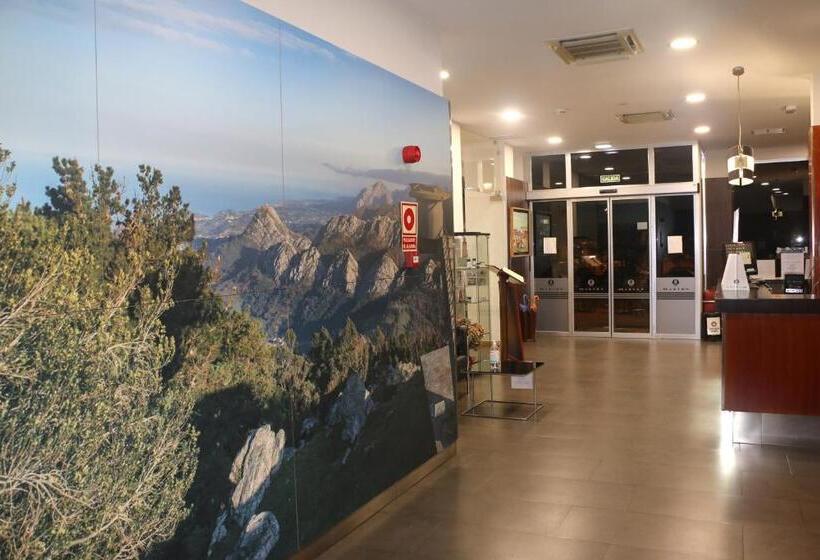 בית מלון כפרי 44