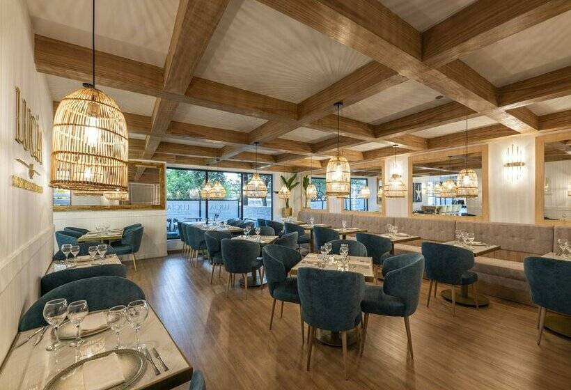 ホテル Andes Plaza