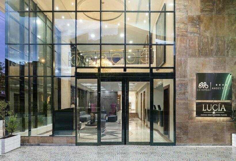 ホテル Andes Plaza