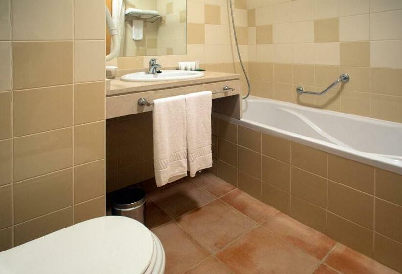 Отель Ap Victoria Sports & Beach