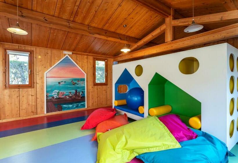 Отель Ap Victoria Sports & Beach