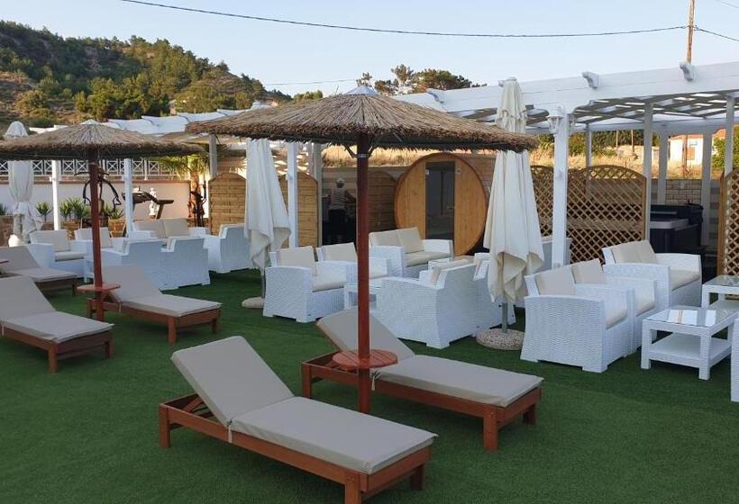 בית מלון כפרי Aphrodite Beach