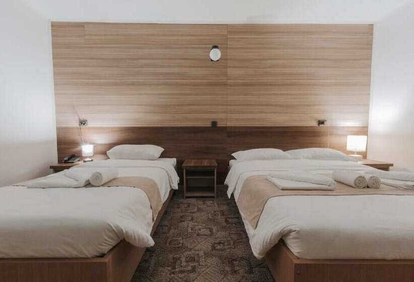 Отель Apollo Central