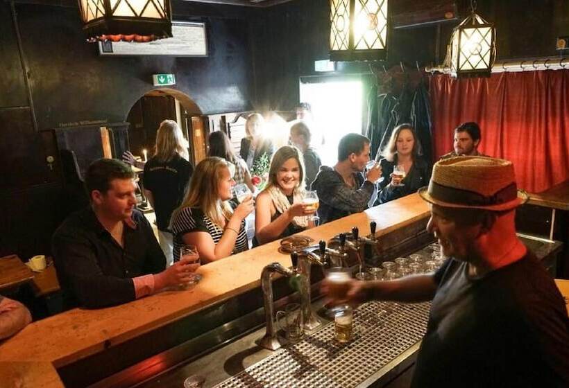 هتل Ballhaus Berlin Hostel