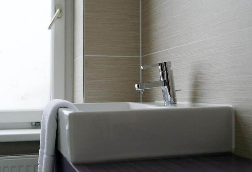 هتل Ballhaus Berlin Hostel