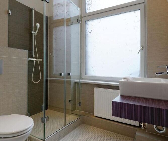 هتل Ballhaus Berlin Hostel