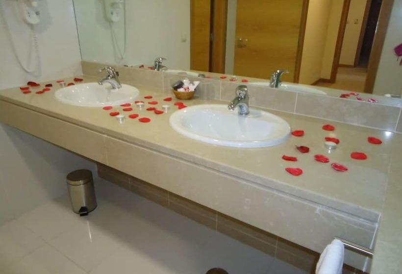 Отель Bejaparque