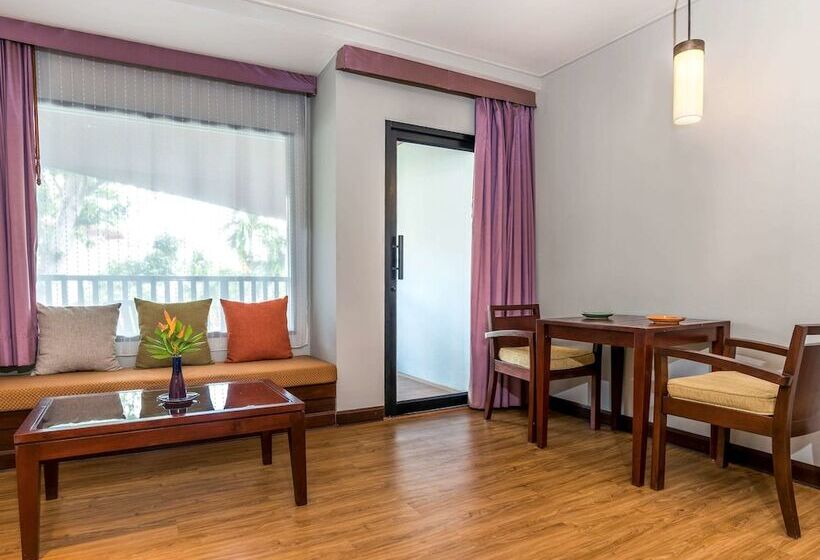 هتل Beyond Samui
