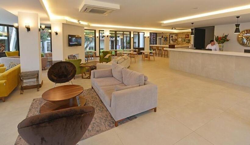 فندق Bitez Garden Life