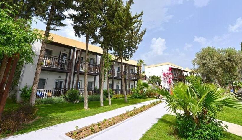 فندق Bitez Garden Life