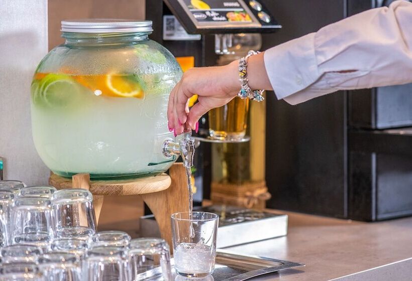 Charm Hotel Budapest   Formerly Boutique Hotel Budapest