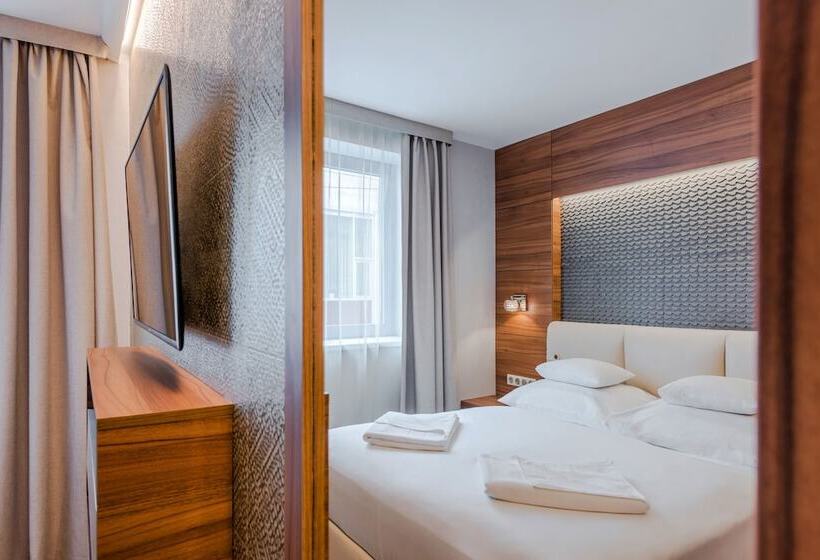 Charm Hotel Budapest   Formerly Boutique Hotel Budapest