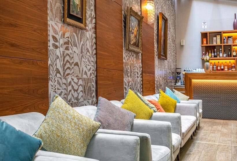 Charm Hotel Budapest   Formerly Boutique Hotel Budapest