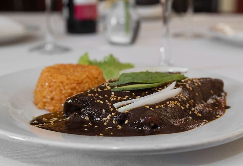 酒店 Capital O La Huerta Golf &