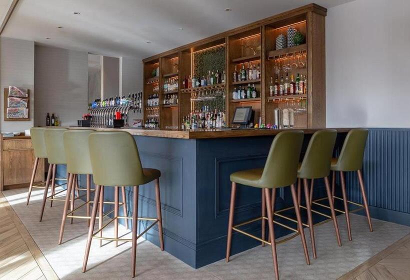 Carlton Hotel Dublin Airport