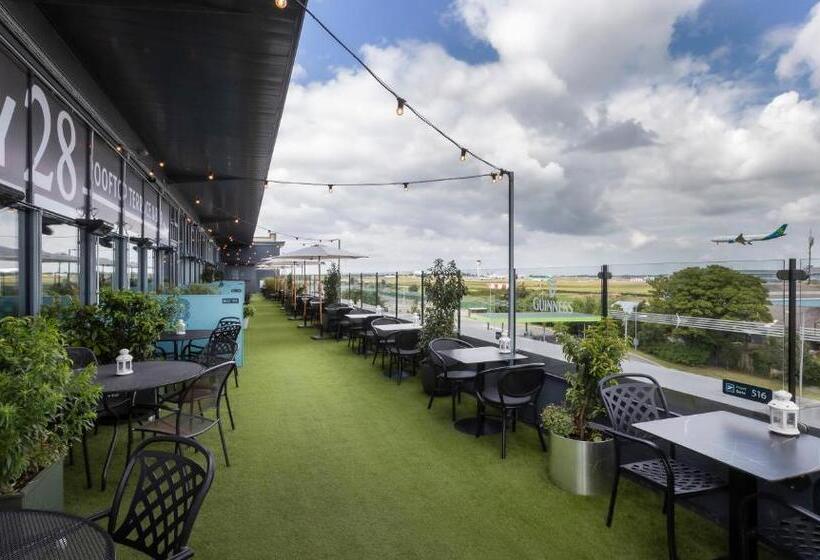 Carlton Hotel Dublin Airport