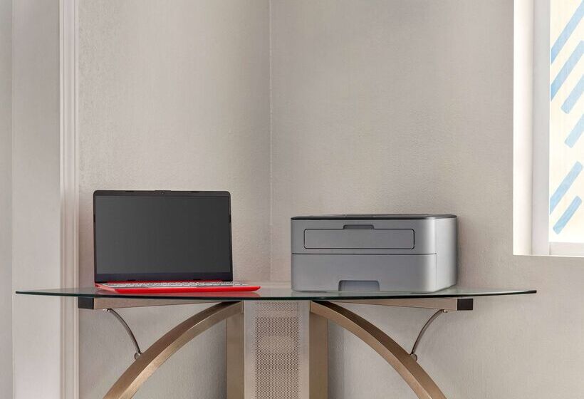 فندق Days Inn By Wyndham Kansas City International Airport