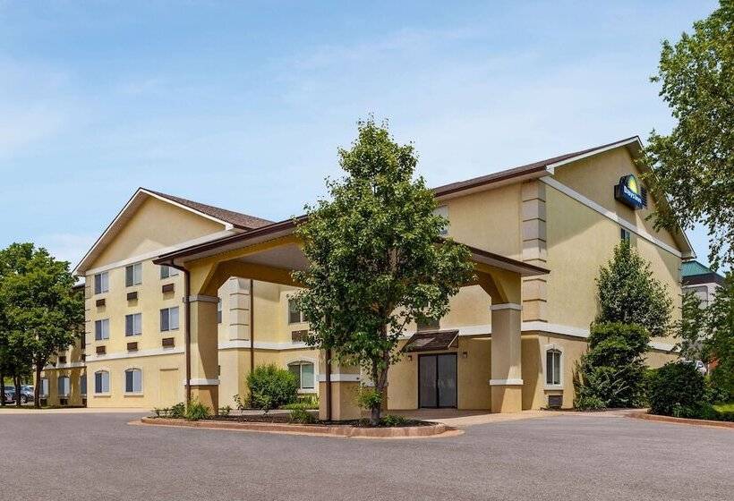 فندق Days Inn By Wyndham Kansas City International Airport