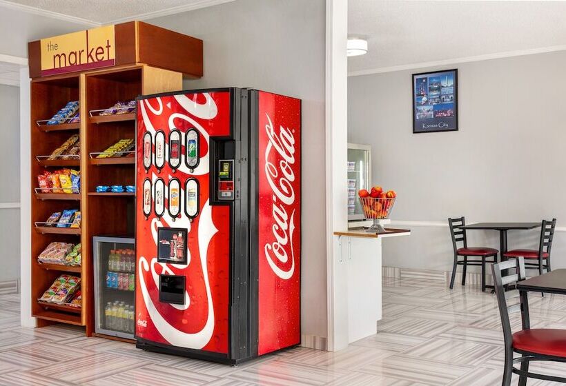 فندق Days Inn By Wyndham Kansas City International Airport