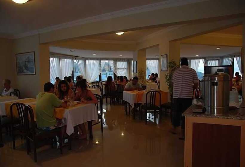 Отель Family Belvedere