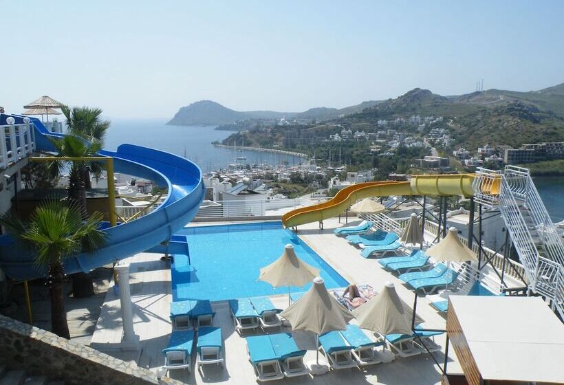 Отель Family Belvedere