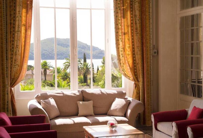 Grand Hotel Des Lecques; Bw Signature Collection