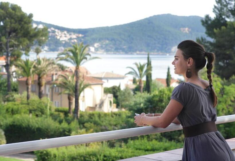 Grand Hotel Des Lecques; Bw Signature Collection