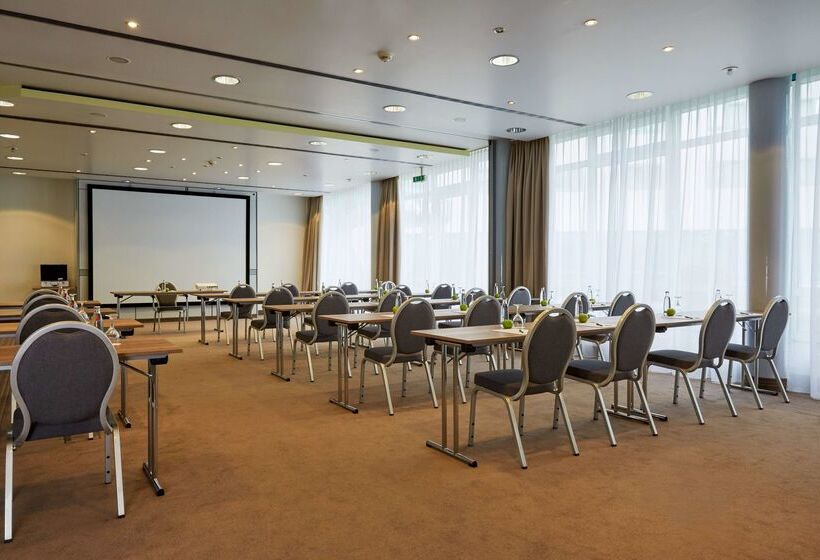 H+ Hotel Stuttgart Herrenberg