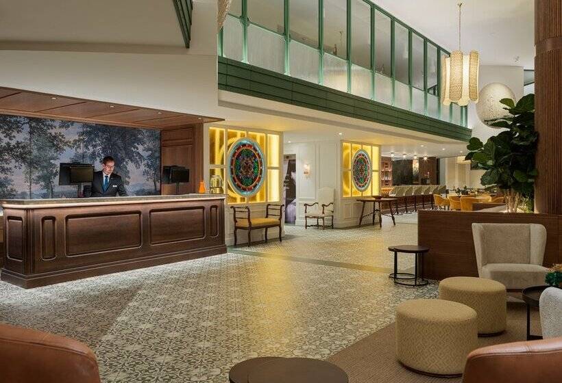 Отель H10 Casanova