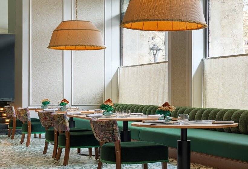 Отель H10 Casanova