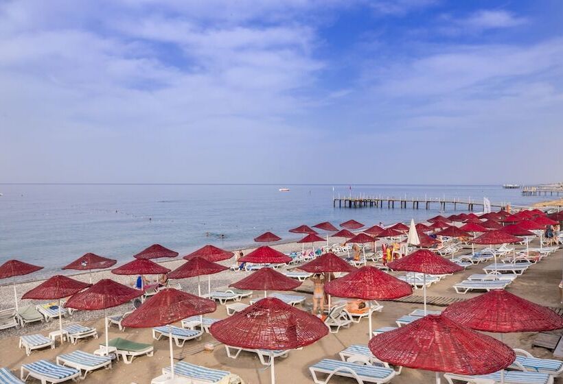 酒店 Holiday Garden Resort