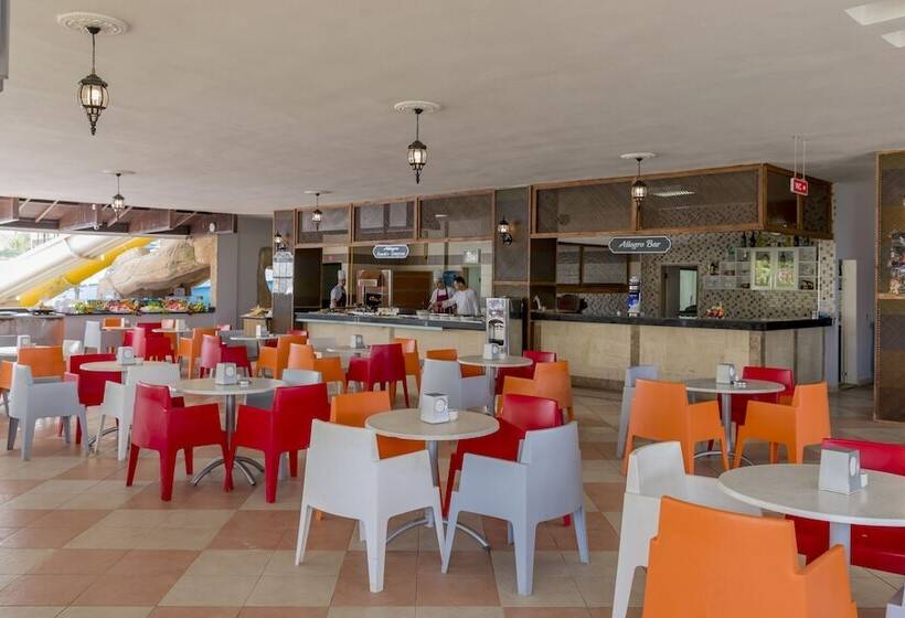 酒店 Holiday Garden Resort